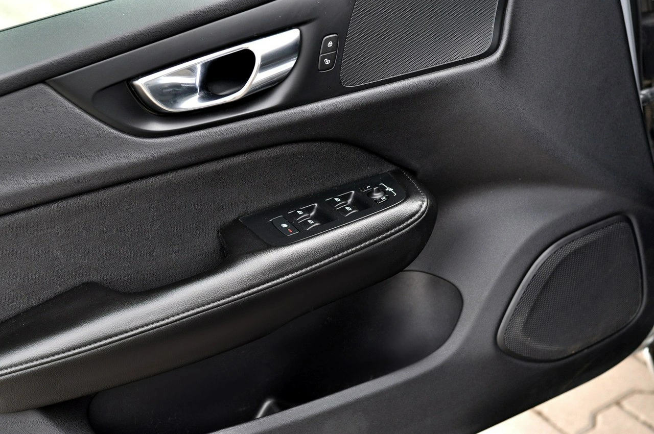 Volvo V60 - Zdjęcie 16