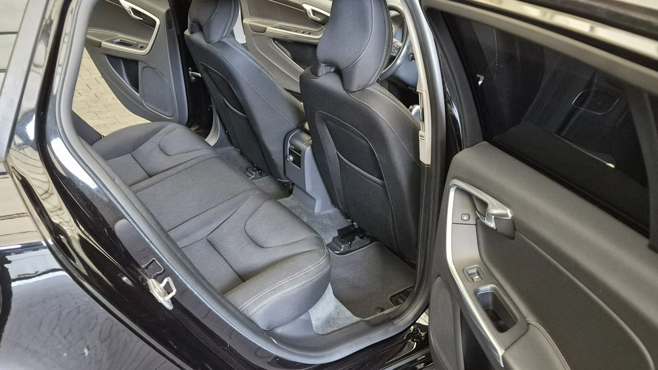 Volvo V60 - Zdjęcie 8