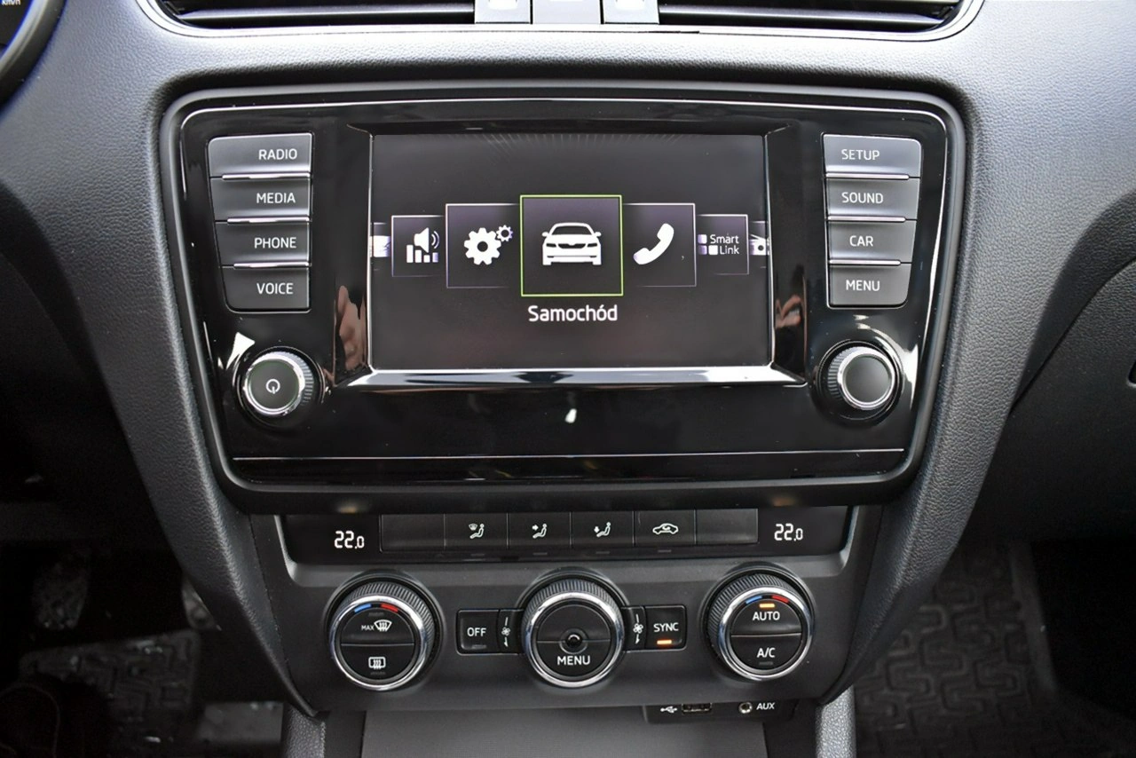 Skoda Octavia - Zdjęcie 17