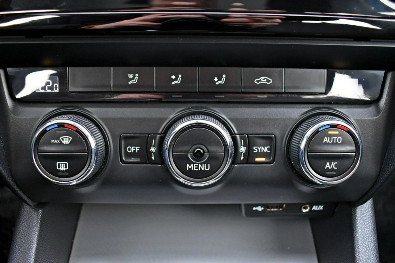 Skoda Octavia - Zdjęcie 19