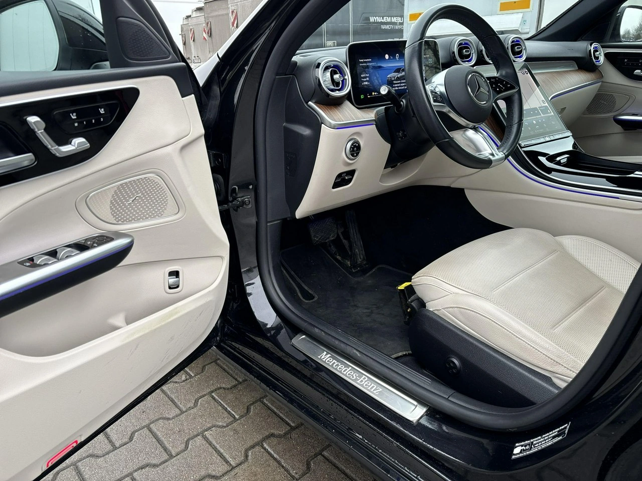 Mercedes C 200 - Zdjęcie 9