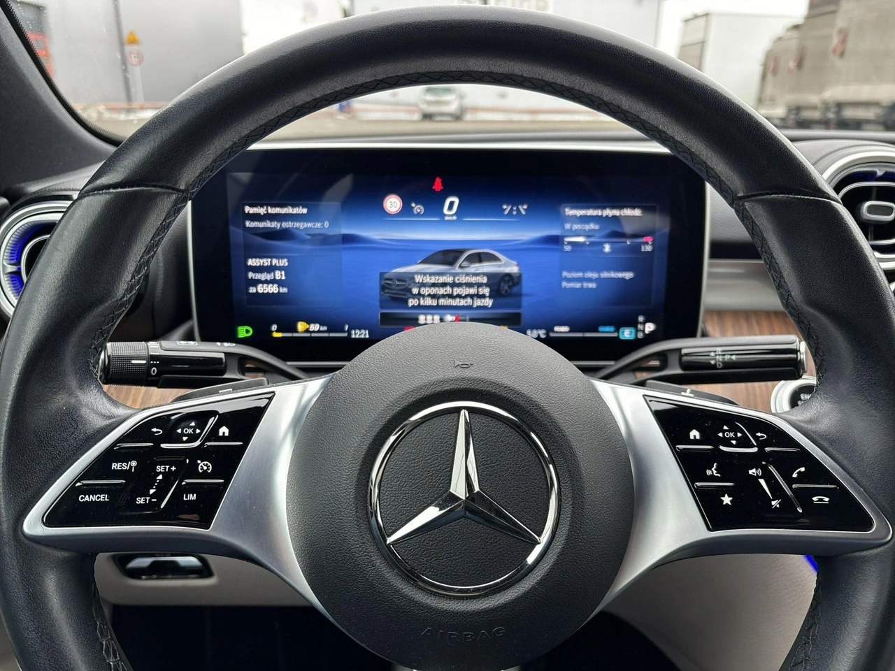 Mercedes C 200 - Zdjęcie 18