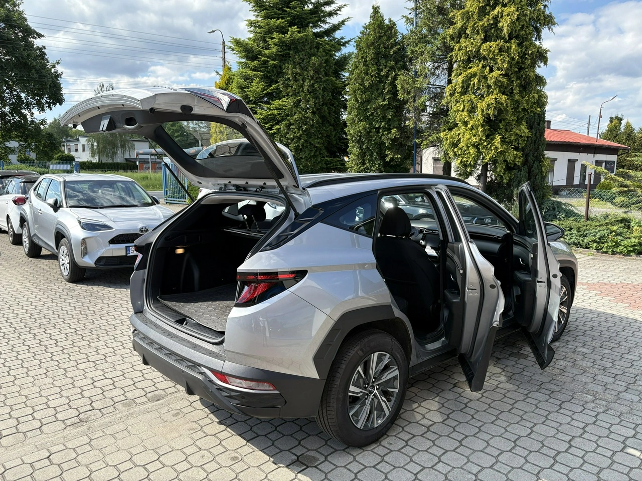 Hyundai Tucson - Zdjęcie 23