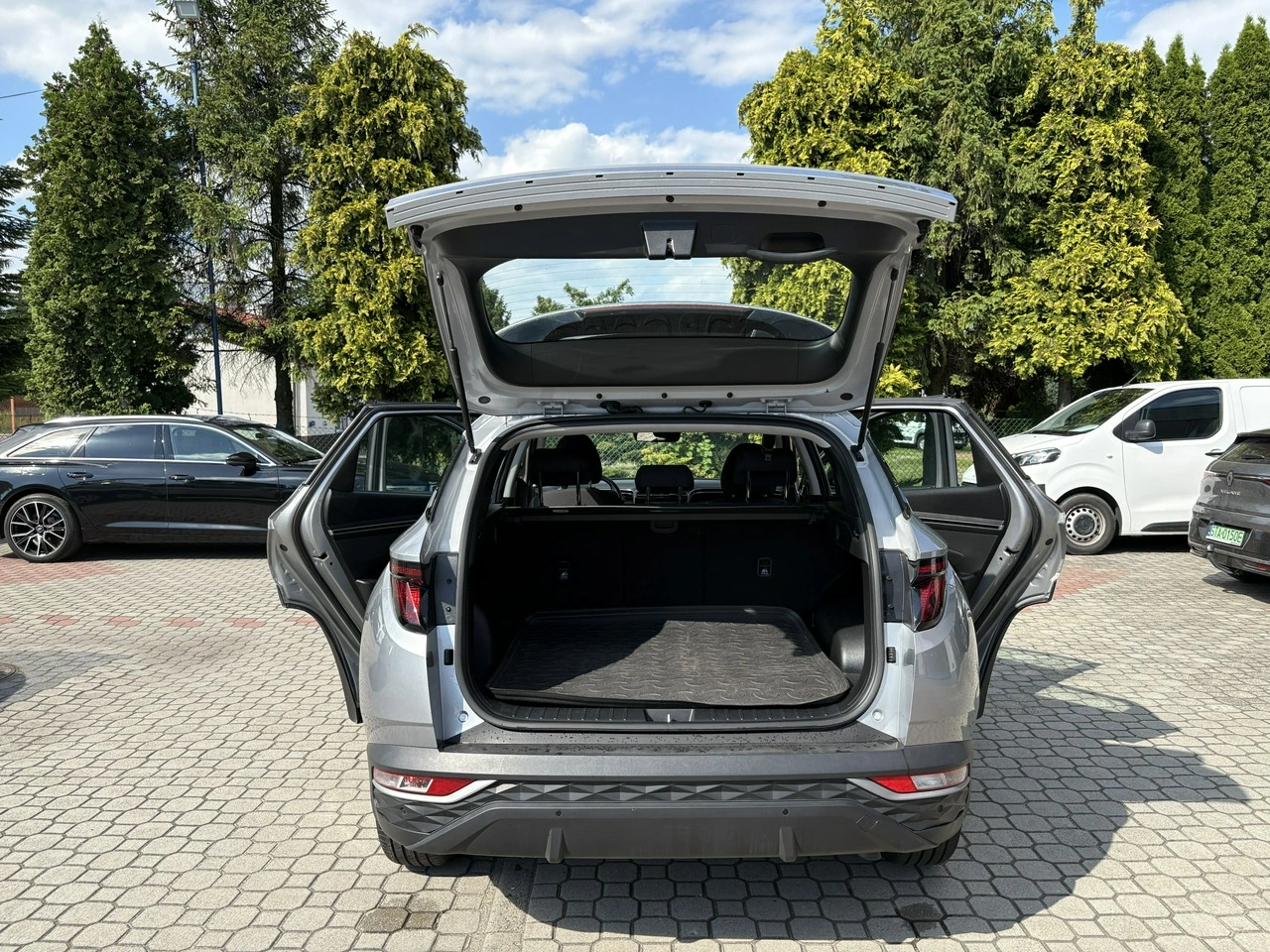Hyundai Tucson - Zdjęcie 24