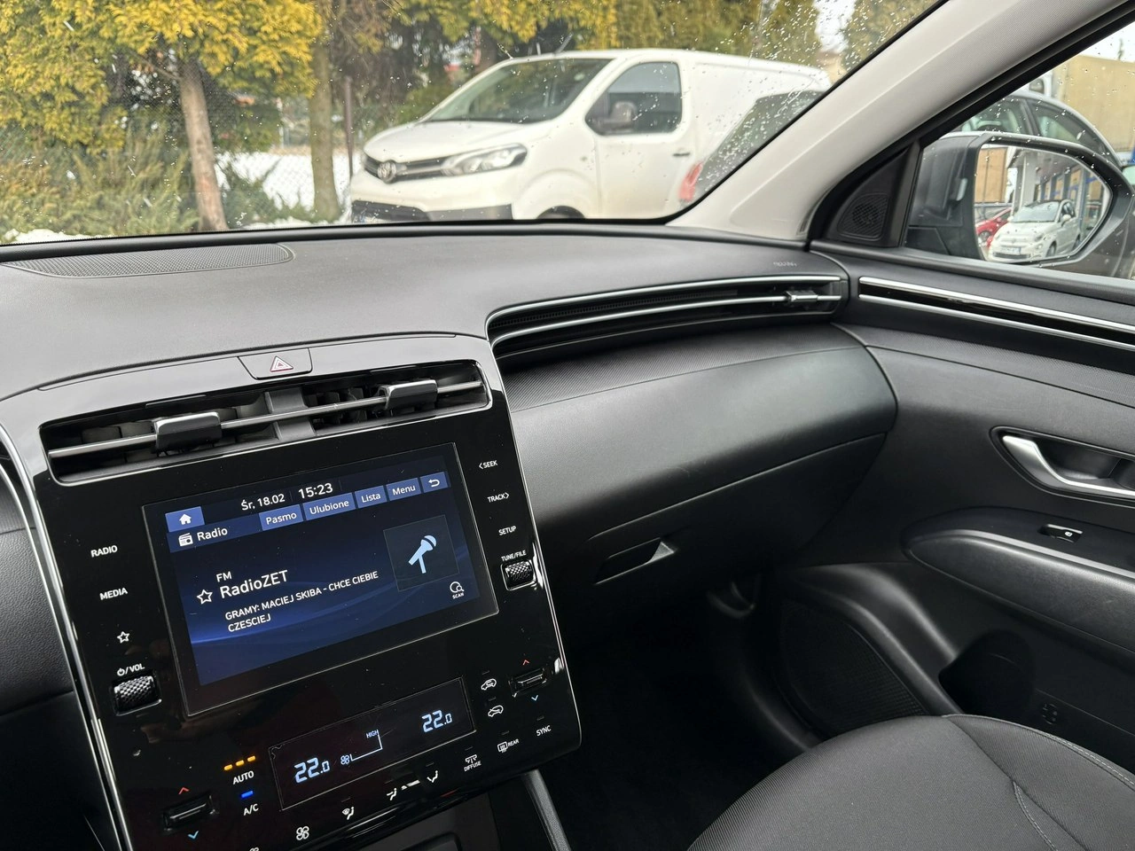 Hyundai Tucson - Zdjęcie 12