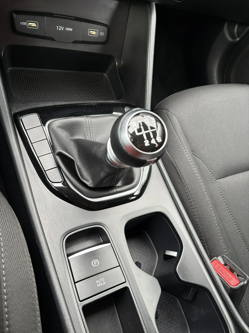 Hyundai Tucson - Zdjęcie 20