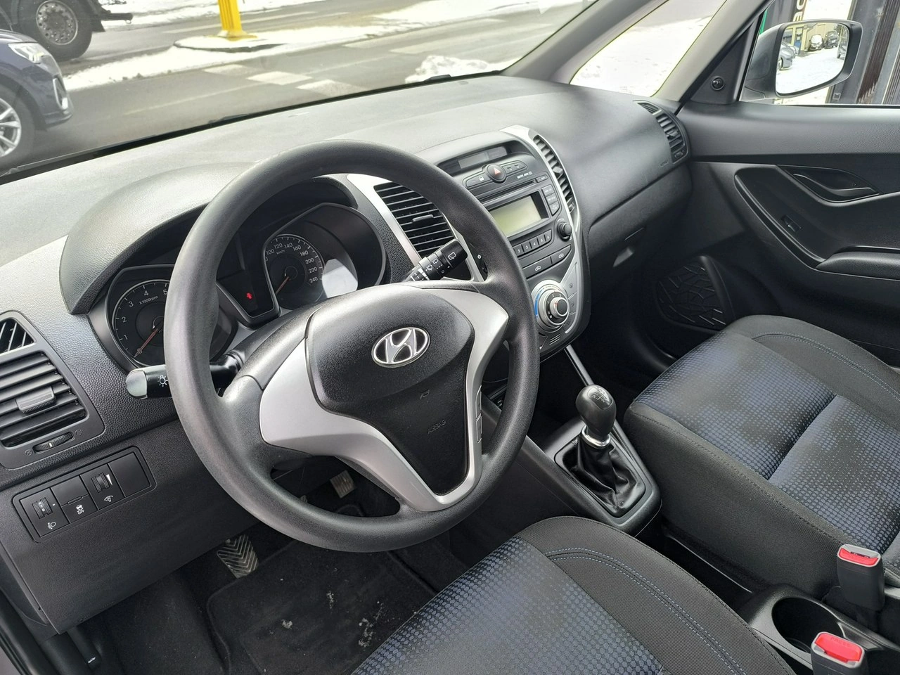 Hyundai ix20 - Zdjęcie 8