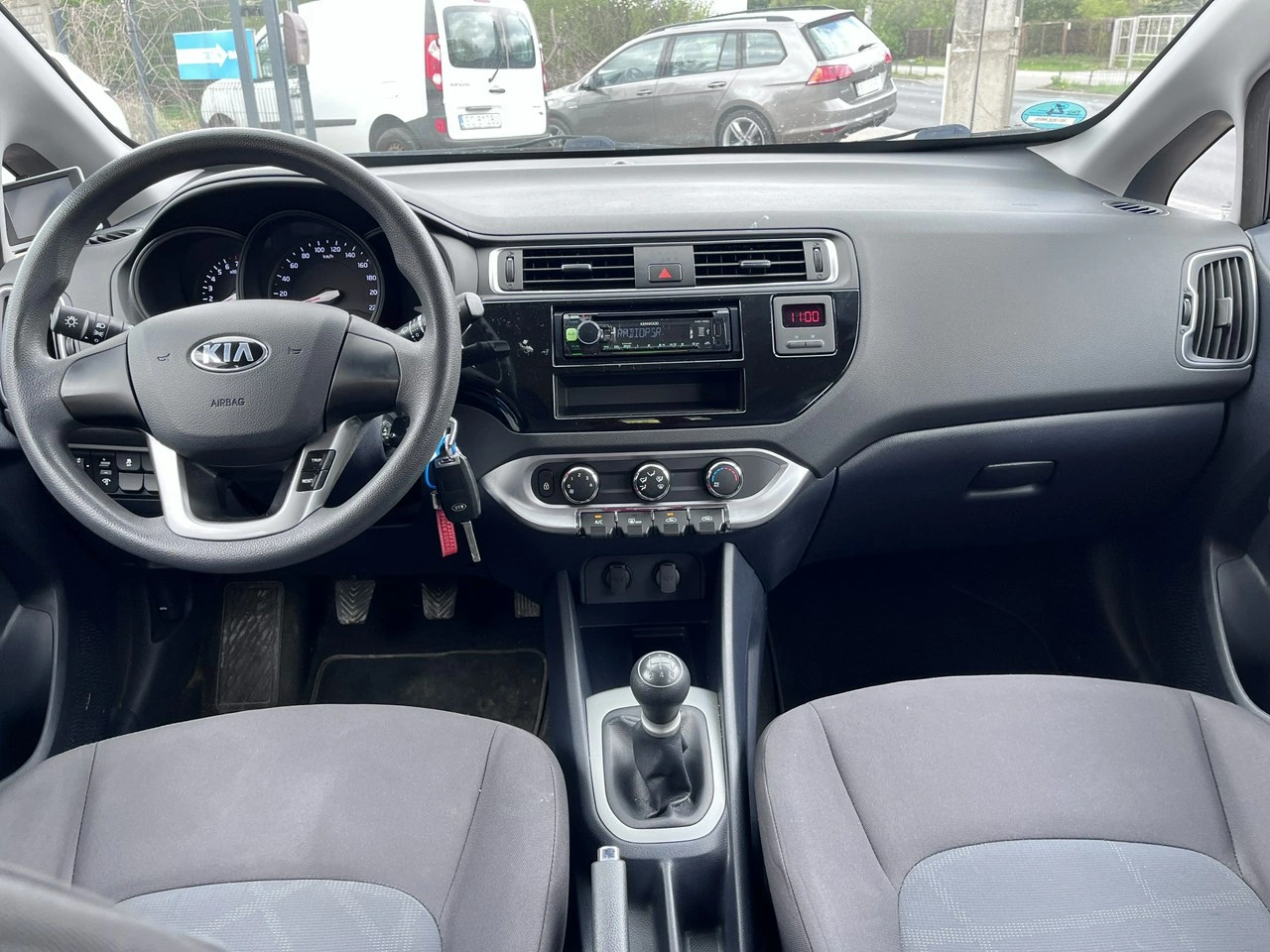Kia Rio - Zdjęcie 12