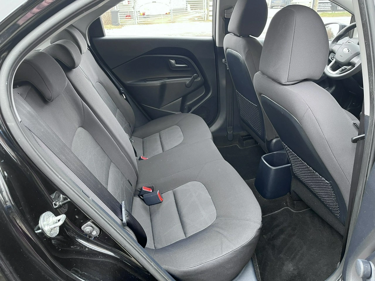 Kia Rio - Zdjęcie 19