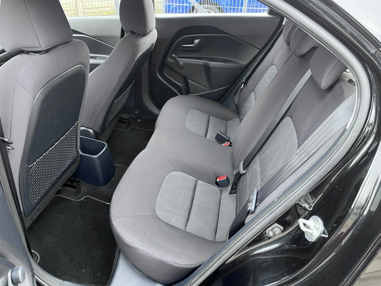 Kia Rio - Zdjęcie 21