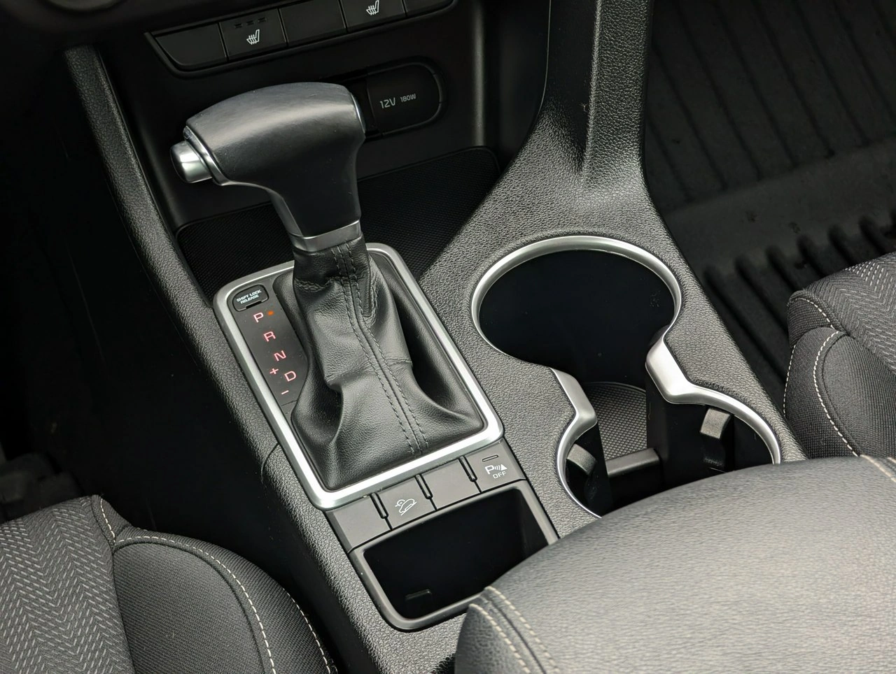 Kia Sportage - Zdjęcie 28