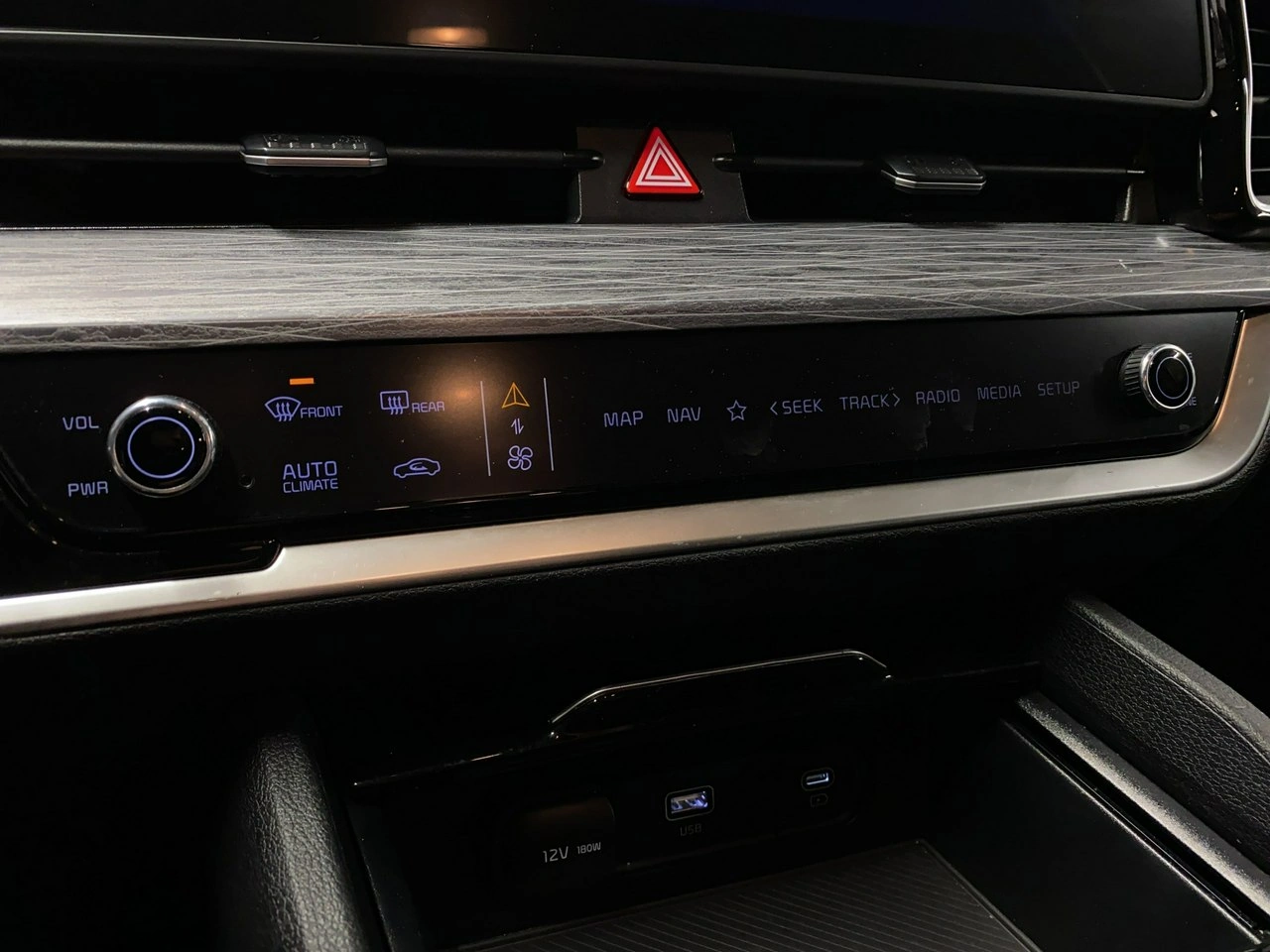 Kia Sportage - Zdjęcie 24