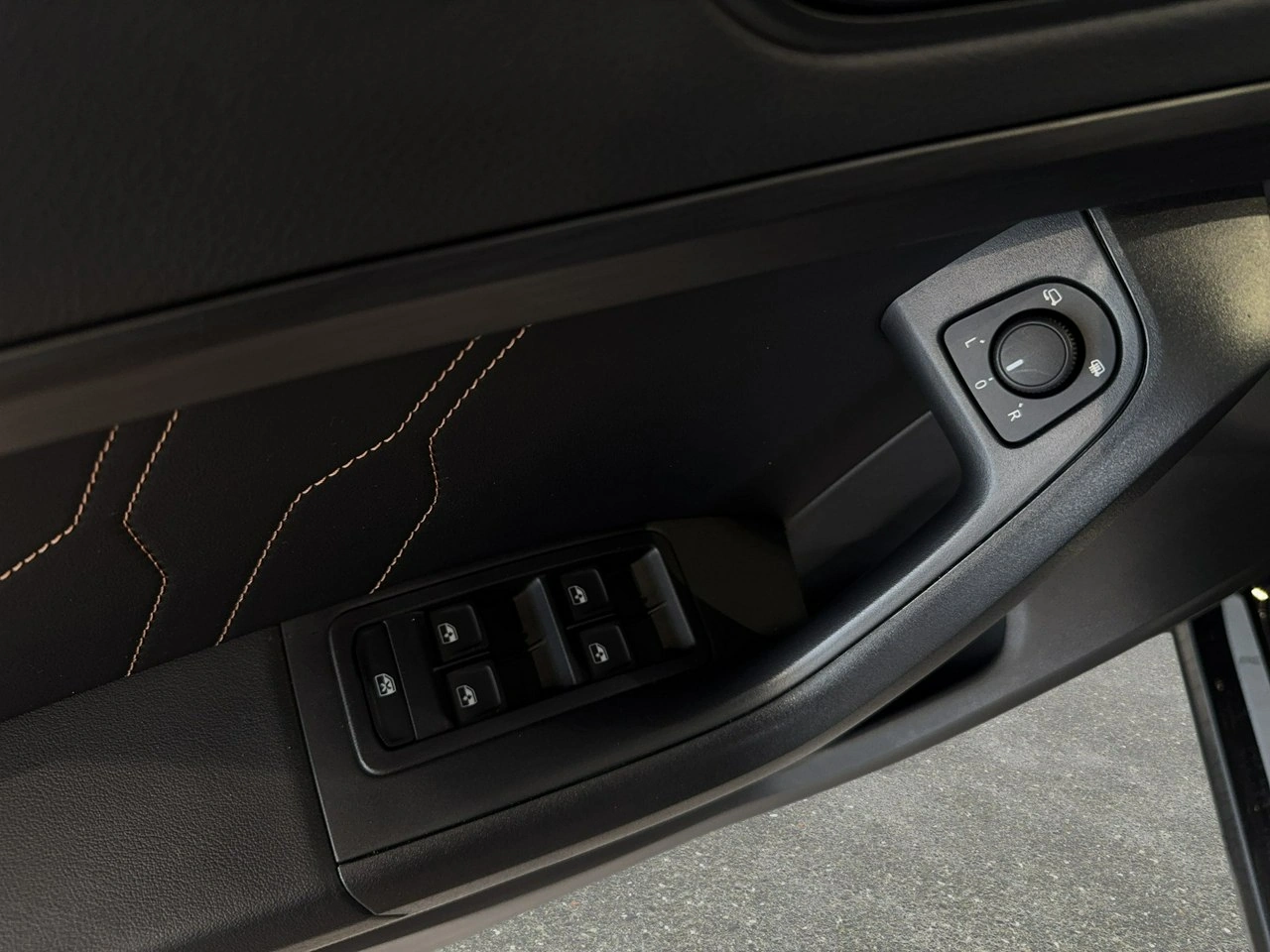 Cupra Ateca - Zdjęcie 16