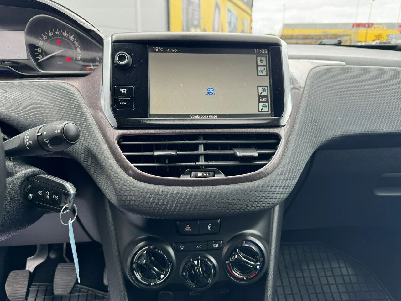 Peugeot 2008 - Zdjęcie 25