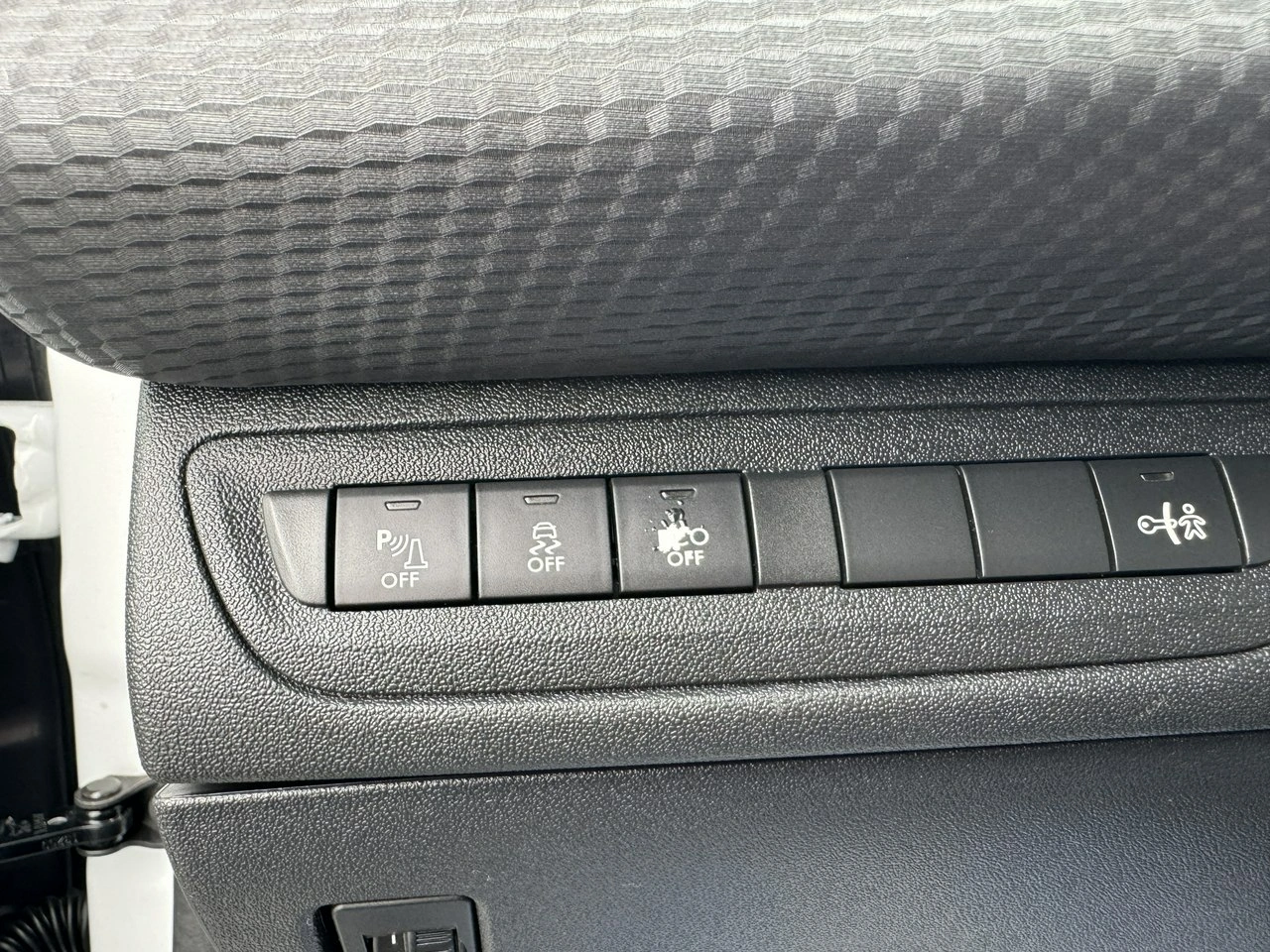 Peugeot 2008 - Zdjęcie 15