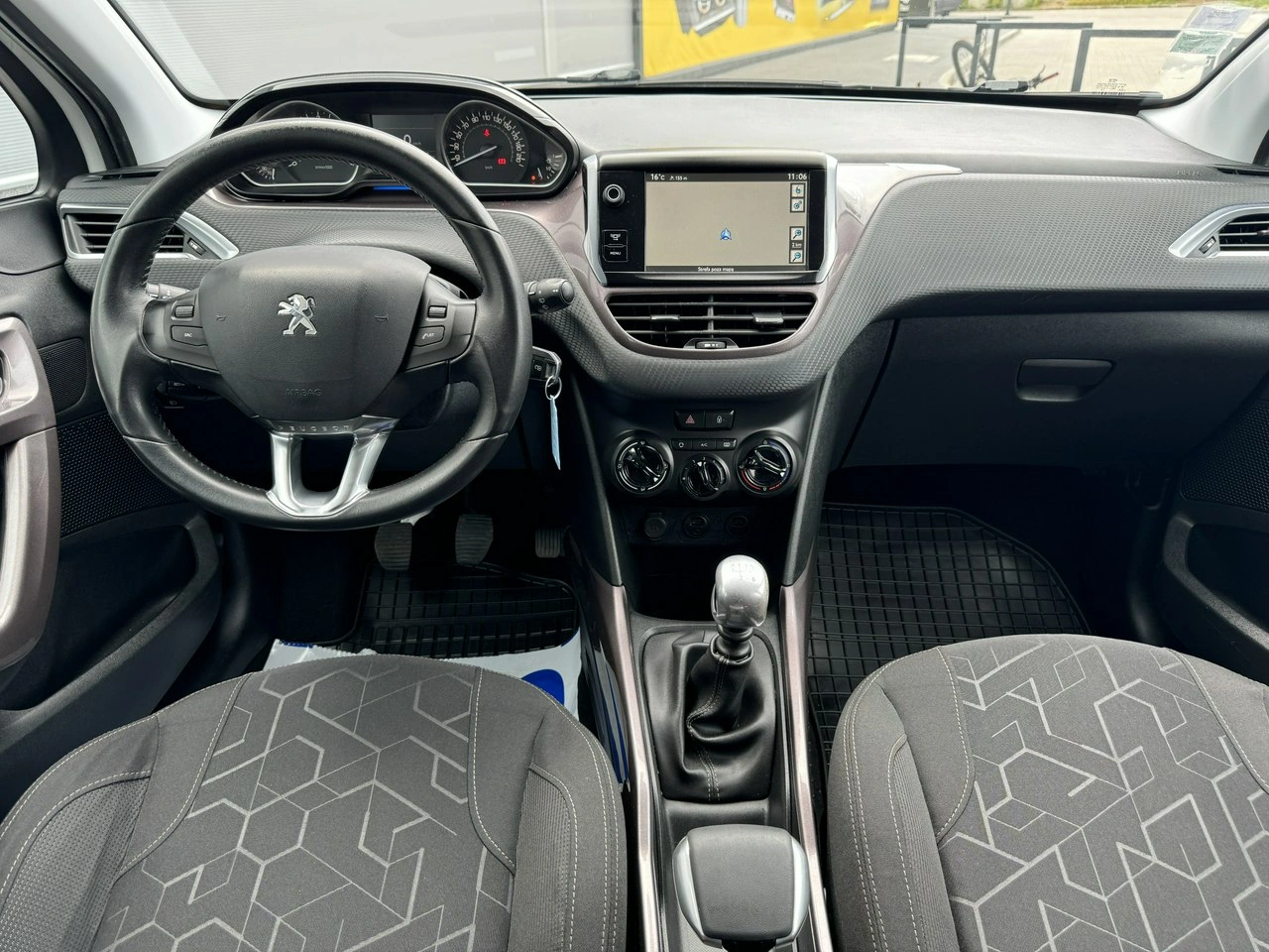 Peugeot 2008 - Zdjęcie 19