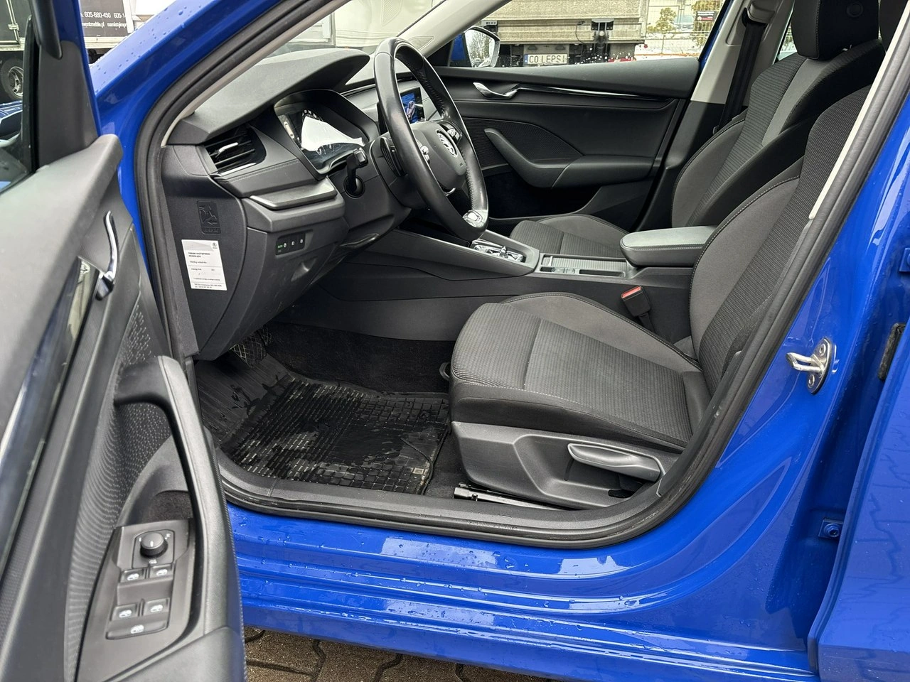 Skoda Octavia - Zdjęcie 10