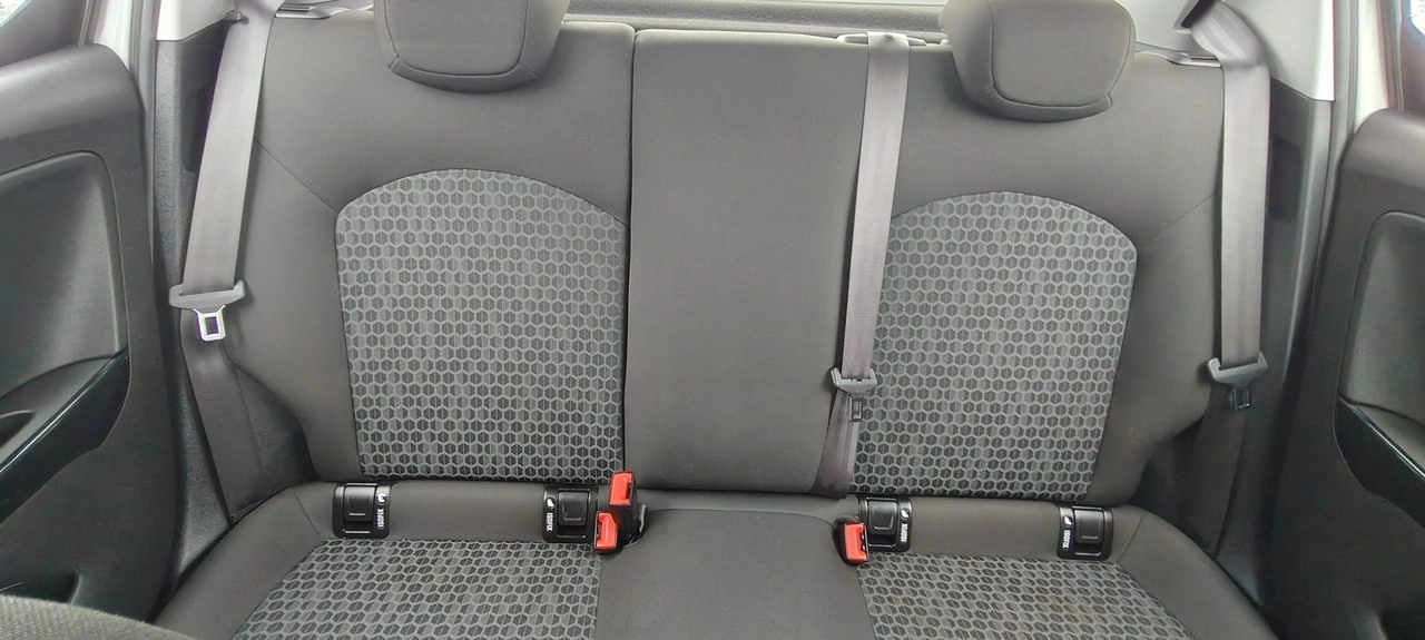 Opel Corsa - Zdjęcie 13