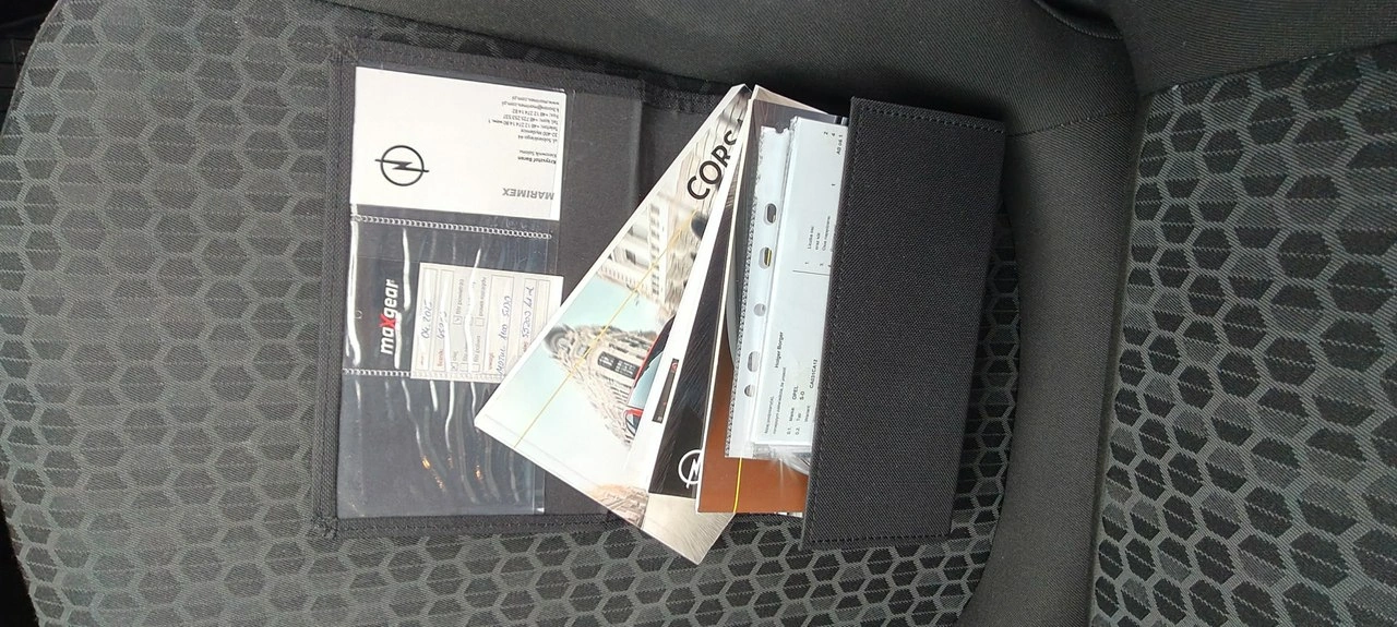 Opel Corsa - Zdjęcie 15