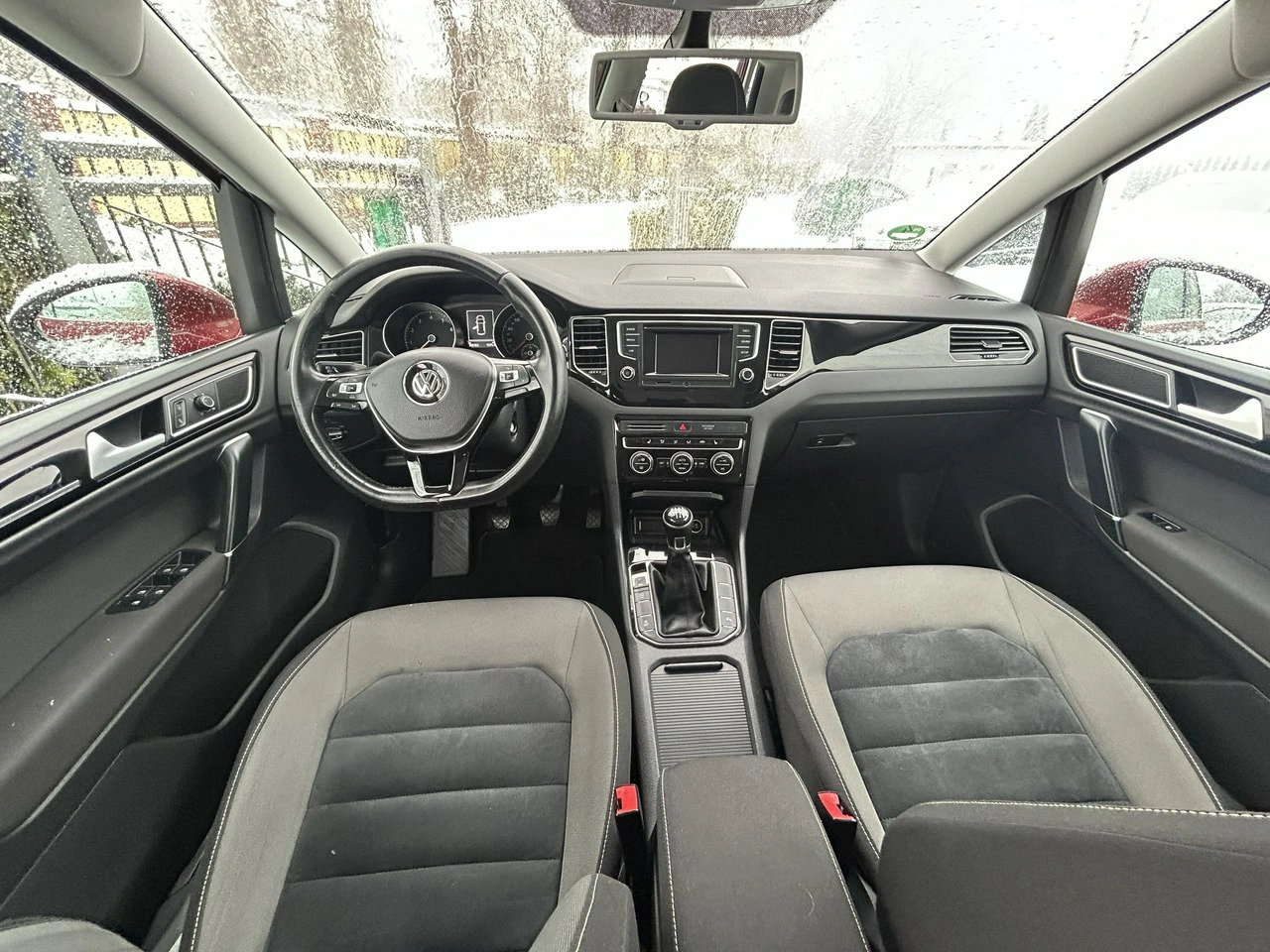 Volkswagen Golf Sportsvan - Zdjęcie 9