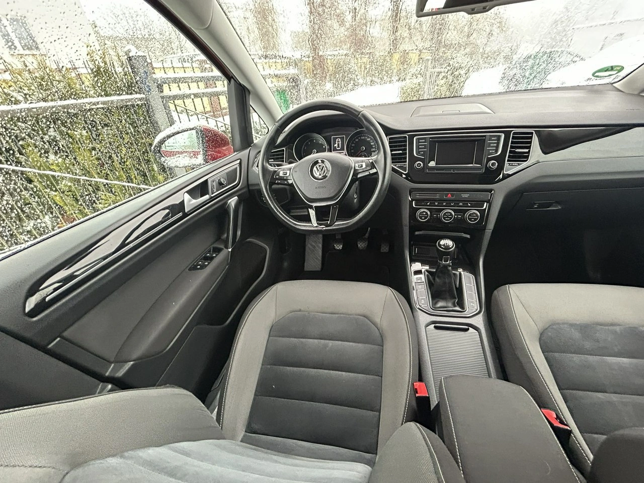 Volkswagen Golf Sportsvan - Zdjęcie 10