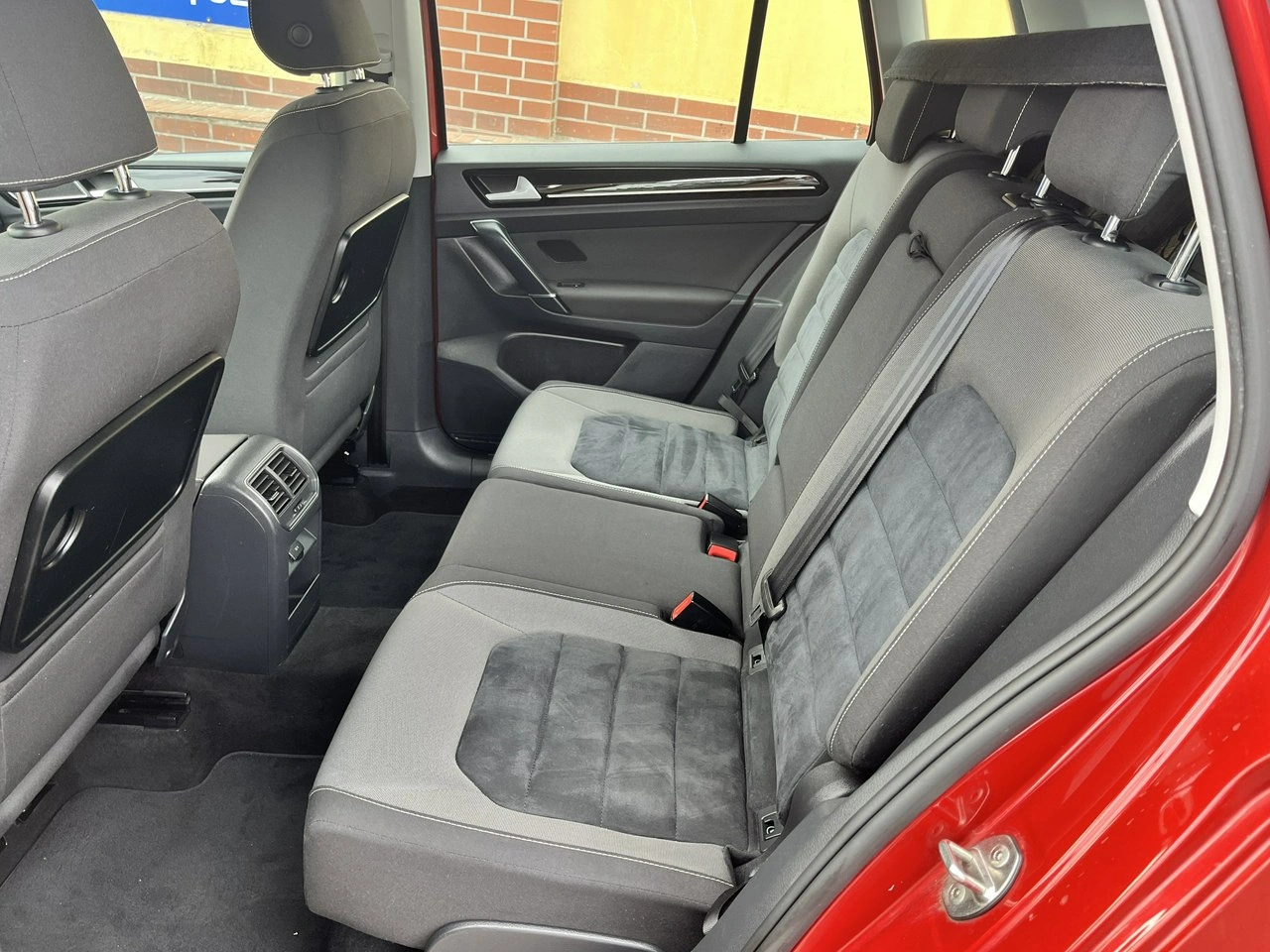 Volkswagen Golf Sportsvan - Zdjęcie 10