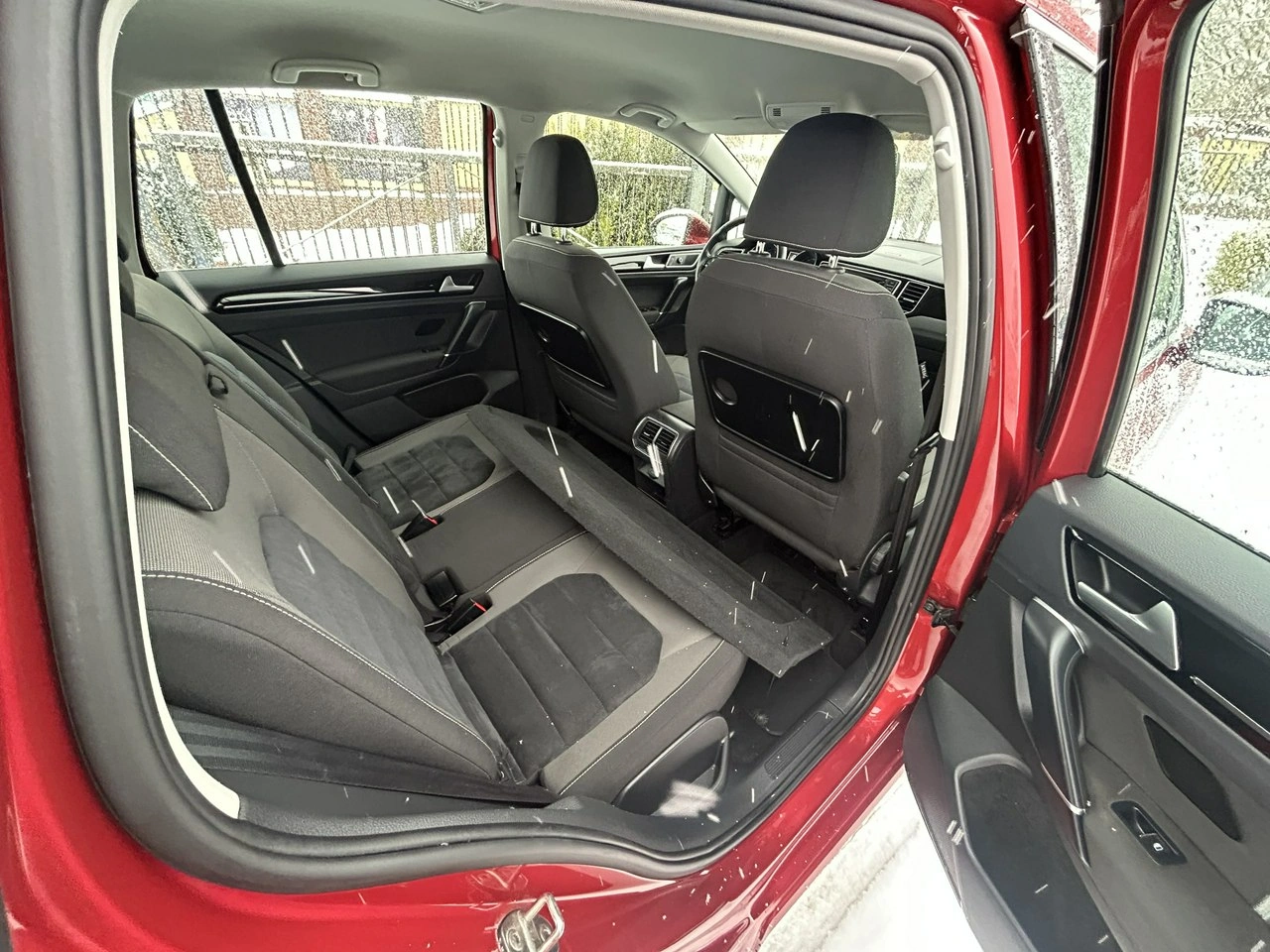 Volkswagen Golf Sportsvan - Zdjęcie 14