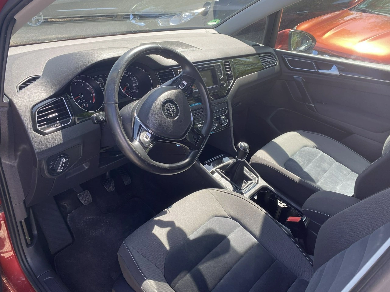 Volkswagen Golf Sportsvan - Zdjęcie 4