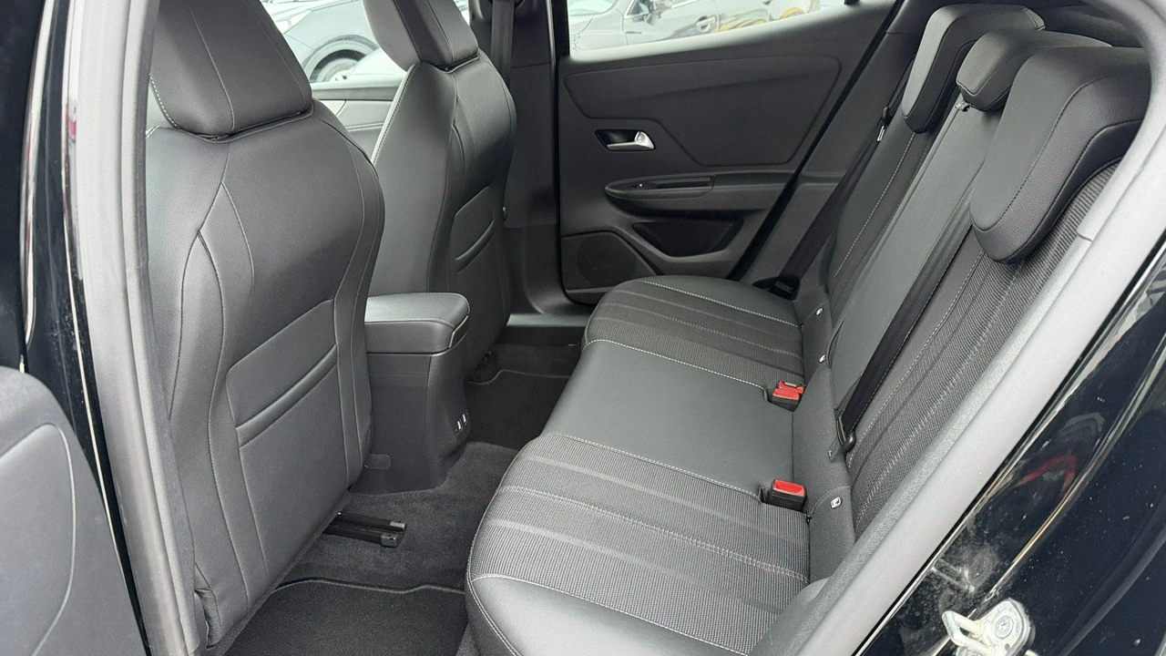 Opel Mokka - Zdjęcie 23