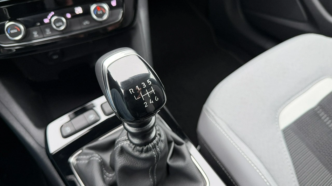 Opel Mokka - Zdjęcie 32