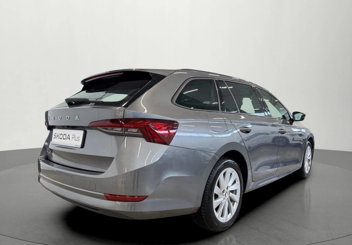 Skoda Octavia - Zdjęcie 5