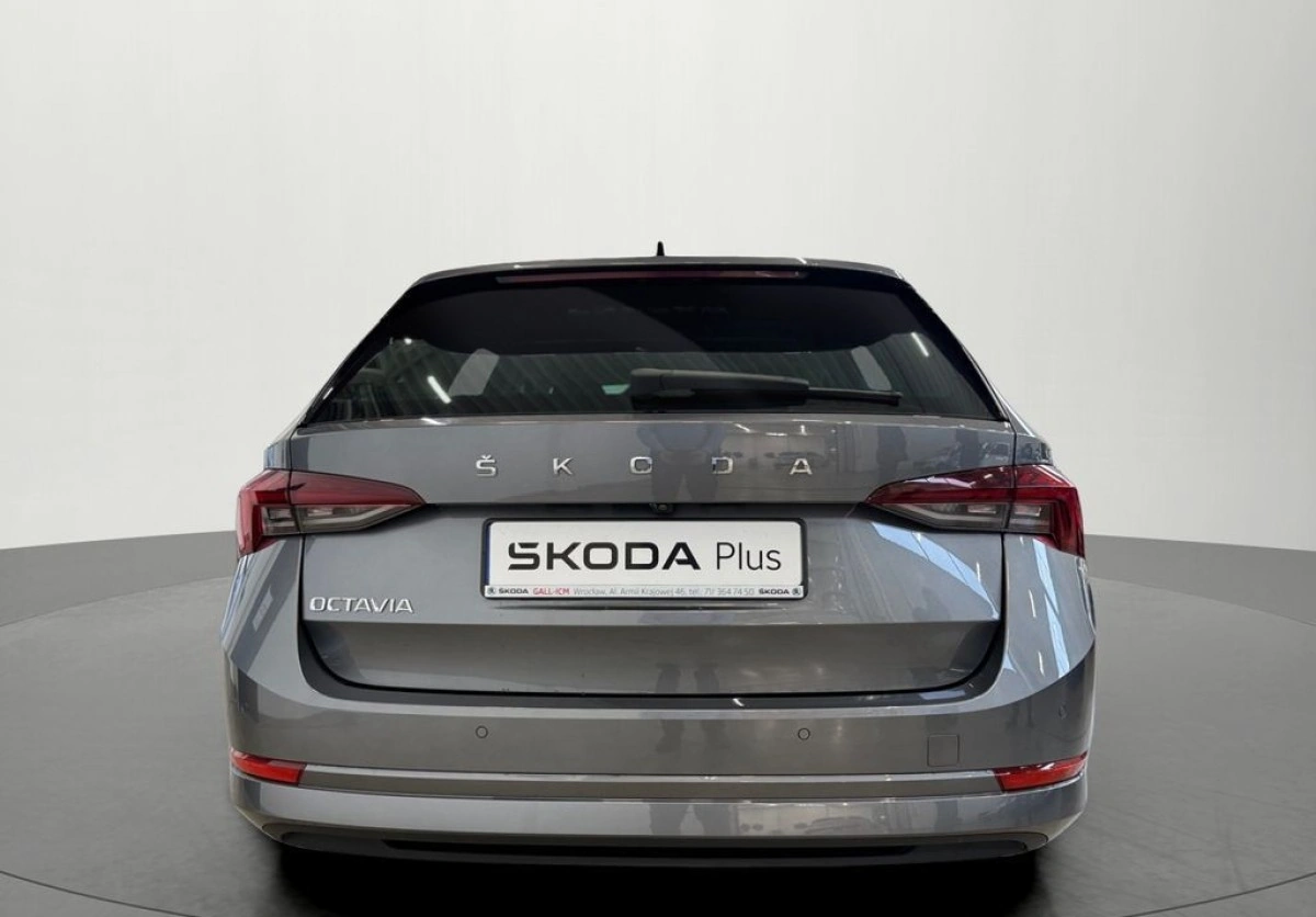 Skoda Octavia - Zdjęcie 6