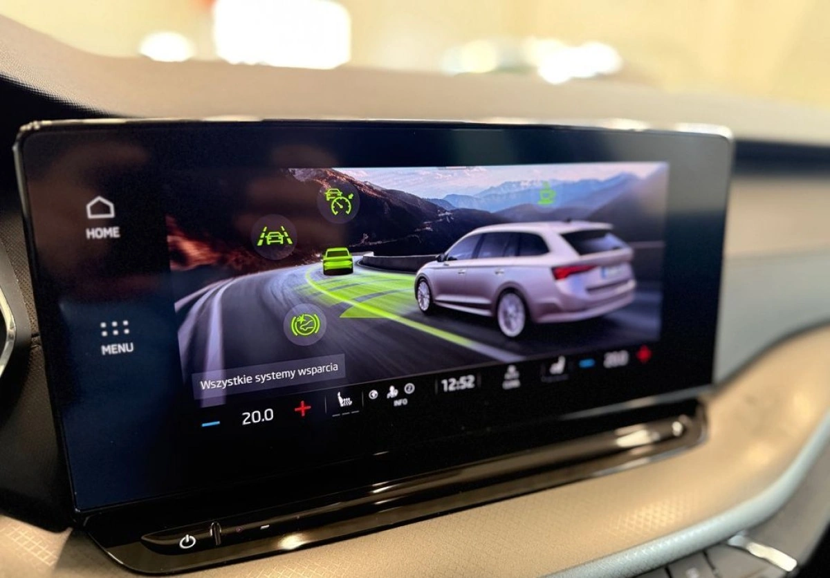 Skoda Octavia - Zdjęcie 24