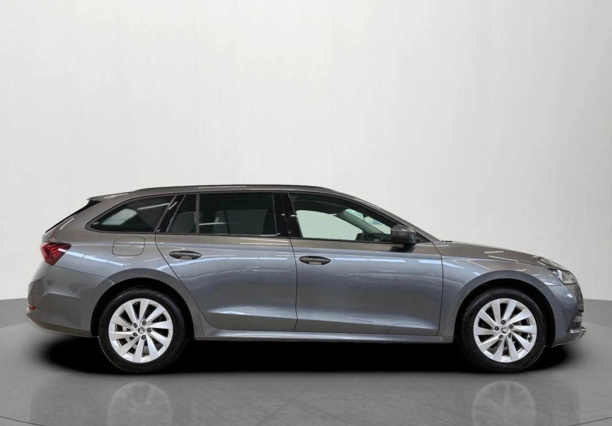 Skoda Octavia - Główne zdjęcie