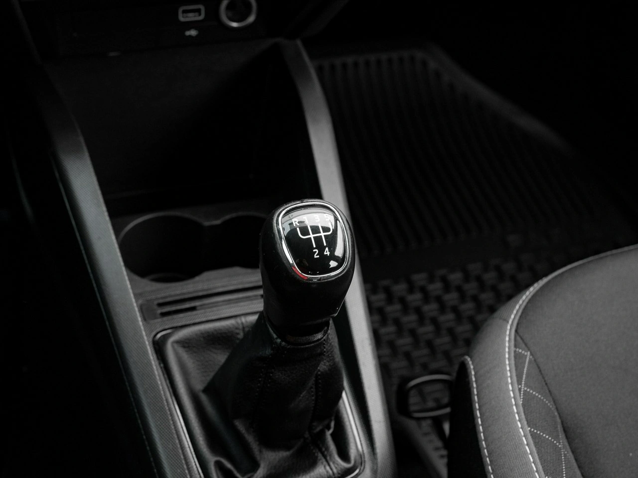 Skoda Fabia - Zdjęcie 14