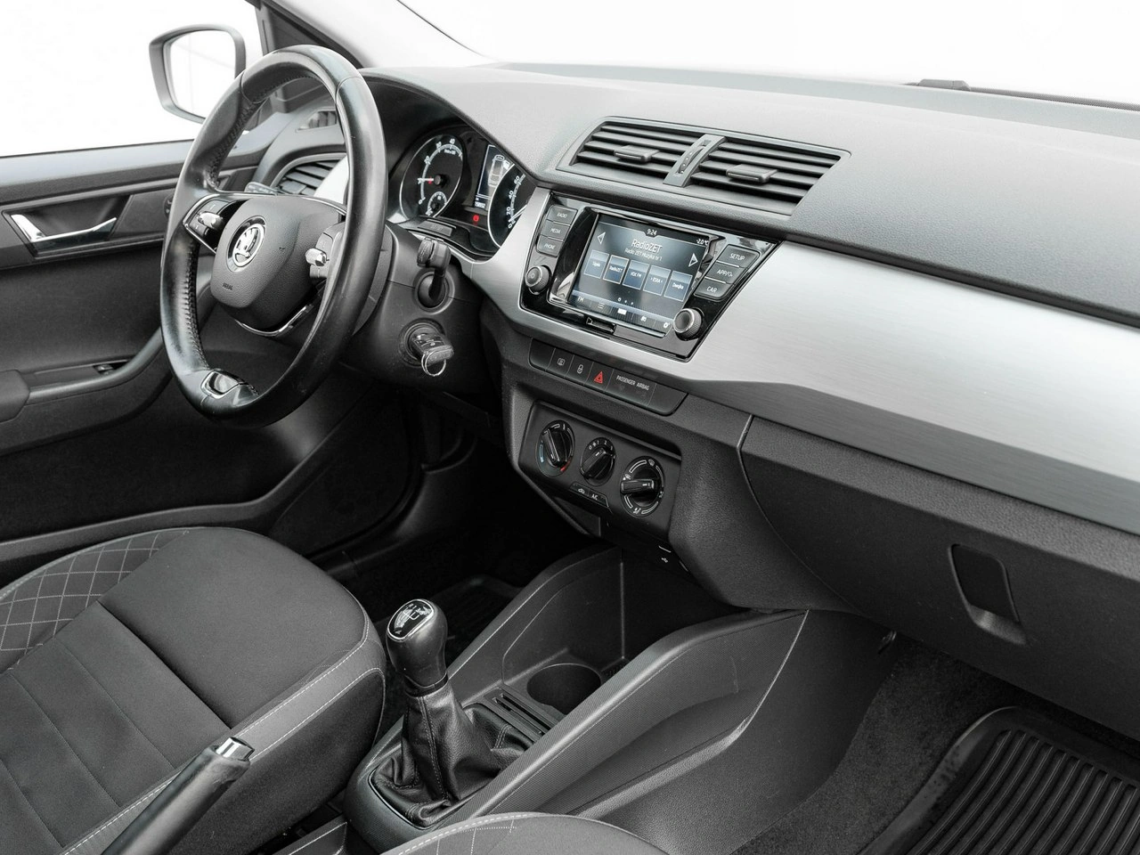 Skoda Fabia - Zdjęcie 29