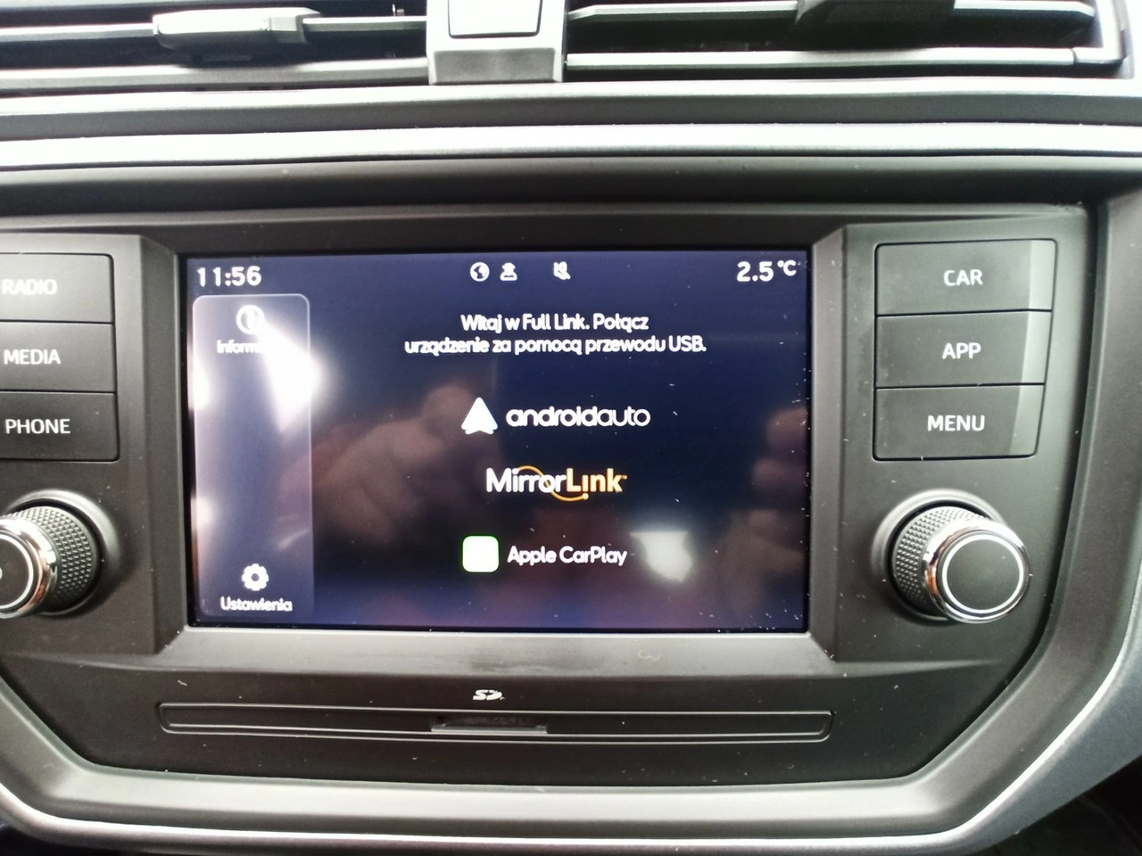 Seat Arona - Zdjęcie 11