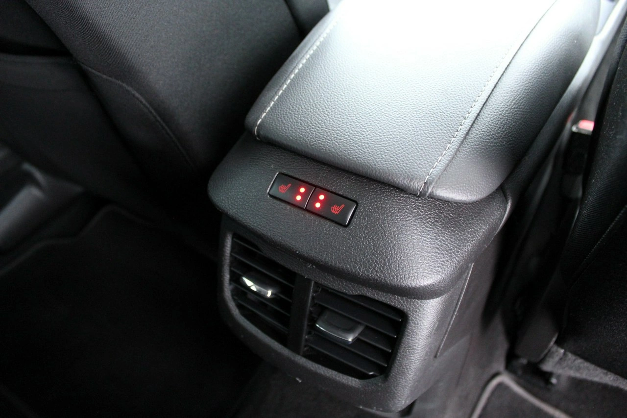 Ford Mondeo - Zdjęcie 14