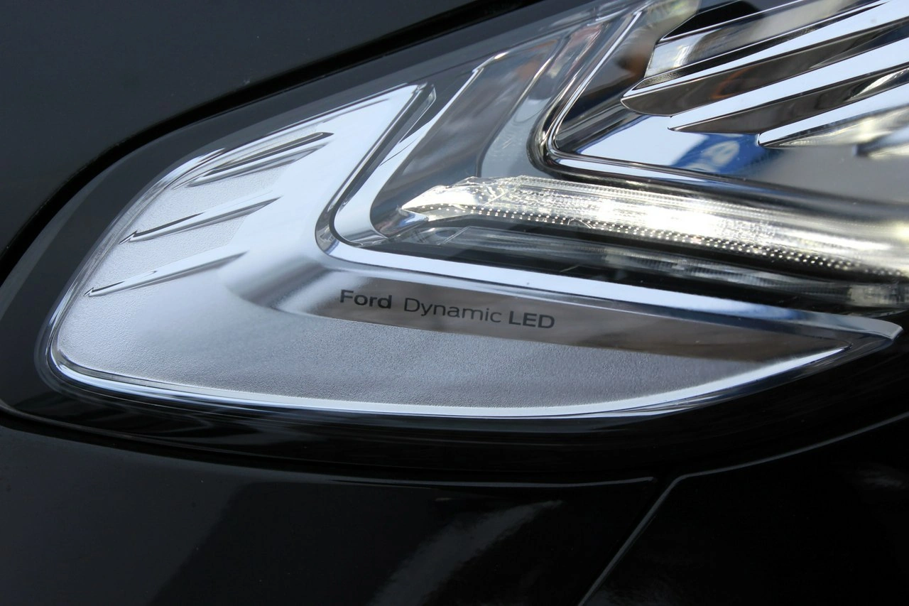 Ford Mondeo - Zdjęcie 29