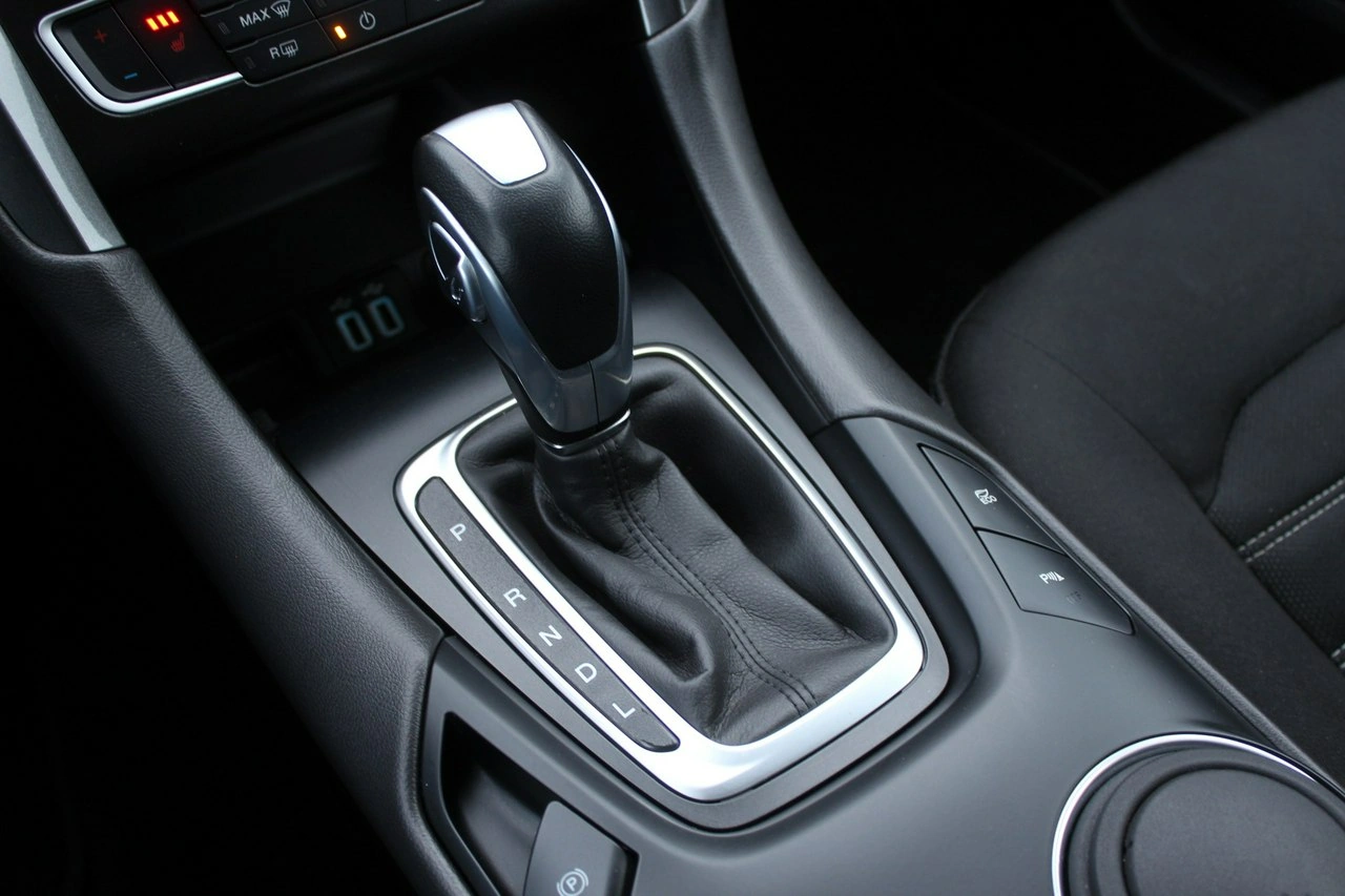 Ford Mondeo - Zdjęcie 19