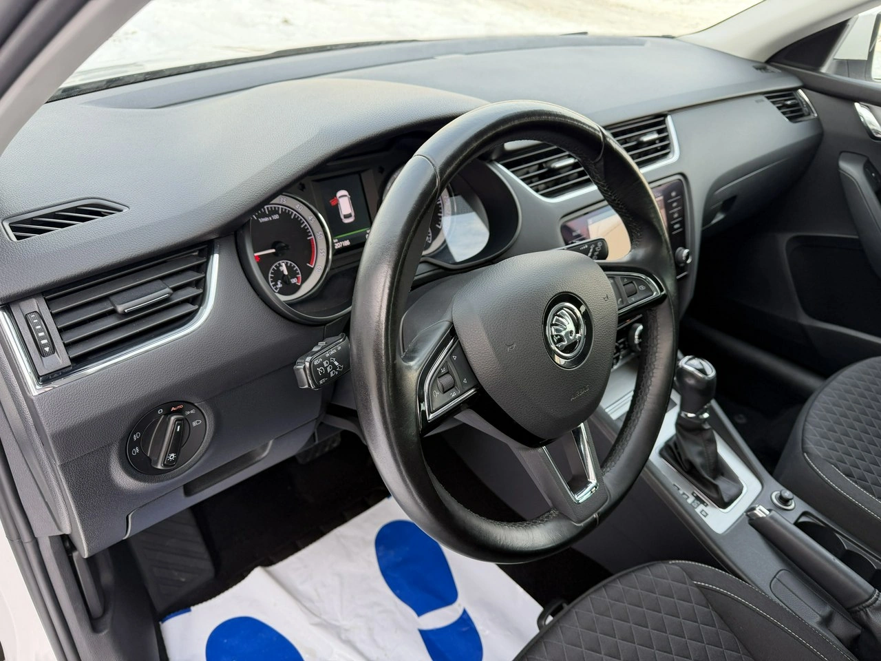 Skoda Octavia - Zdjęcie 19