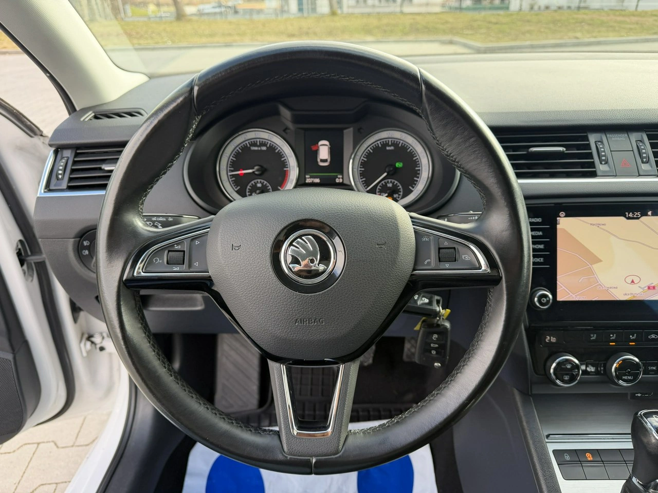 Skoda Octavia - Zdjęcie 20