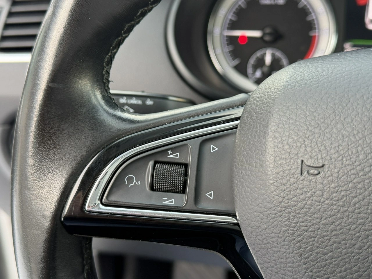 Skoda Octavia - Zdjęcie 22