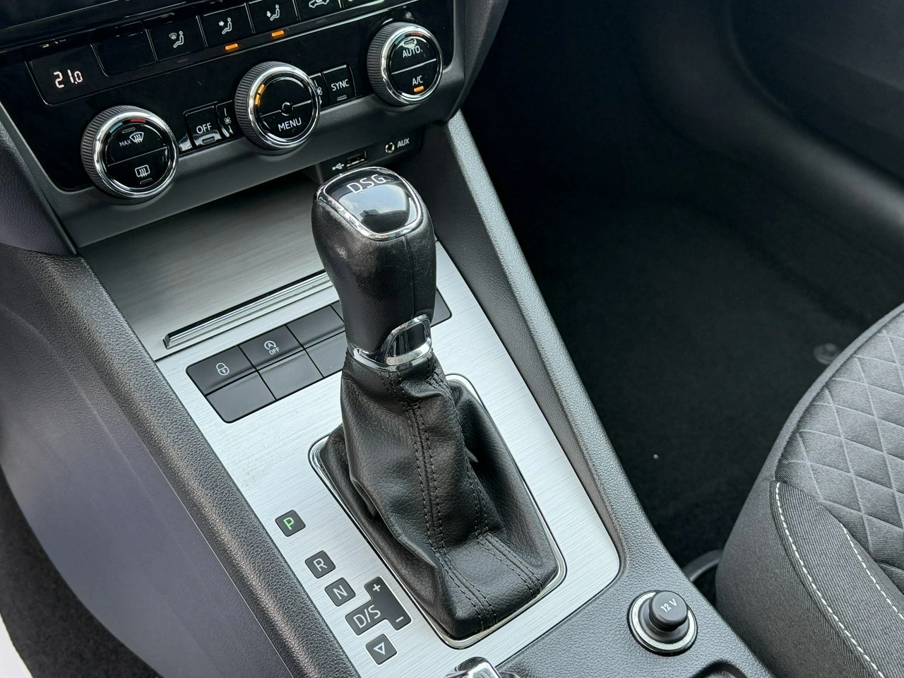 Skoda Octavia - Zdjęcie 26