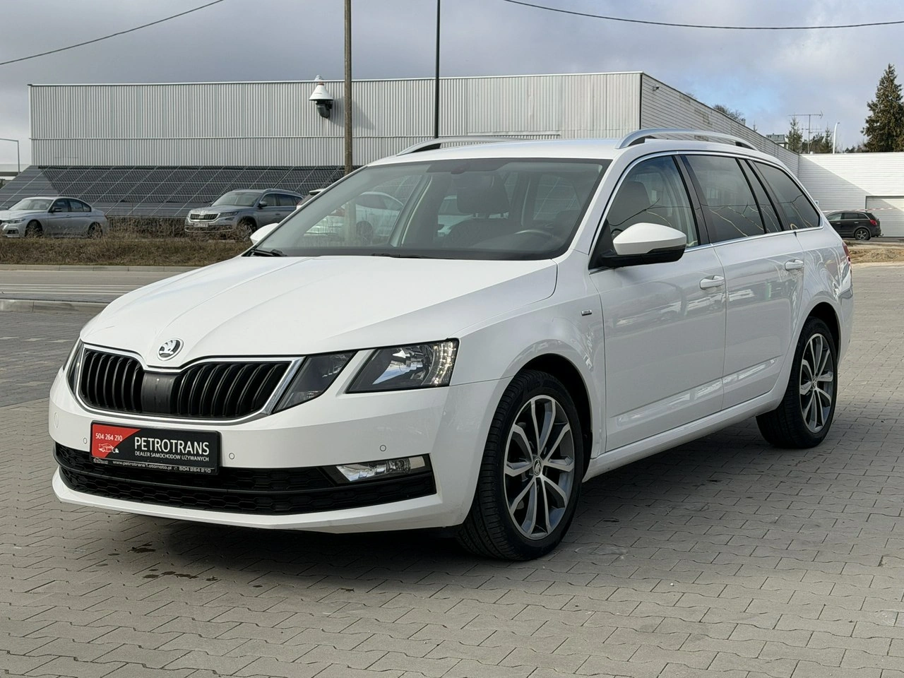 Skoda Octavia - Zdjęcie 4