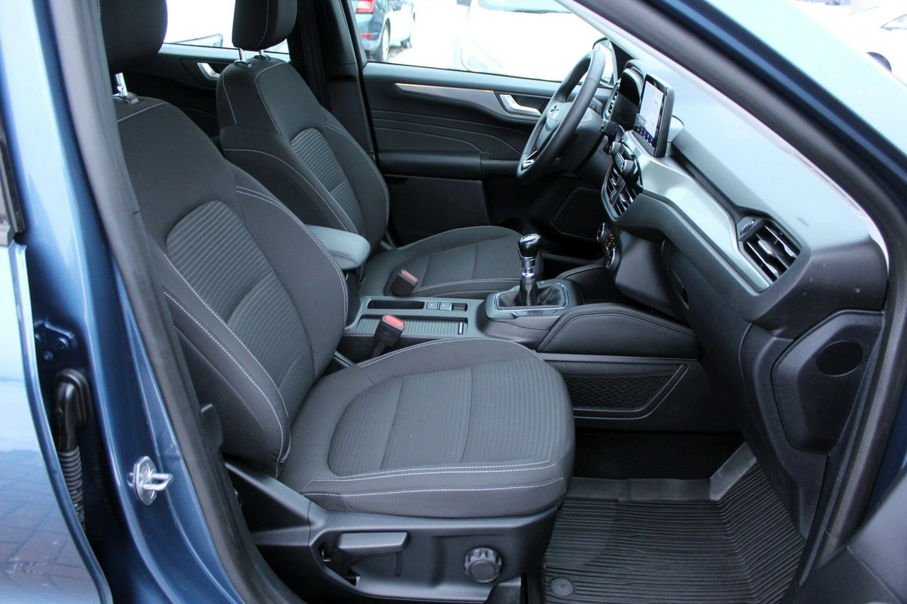 Ford Kuga - Zdjęcie 9