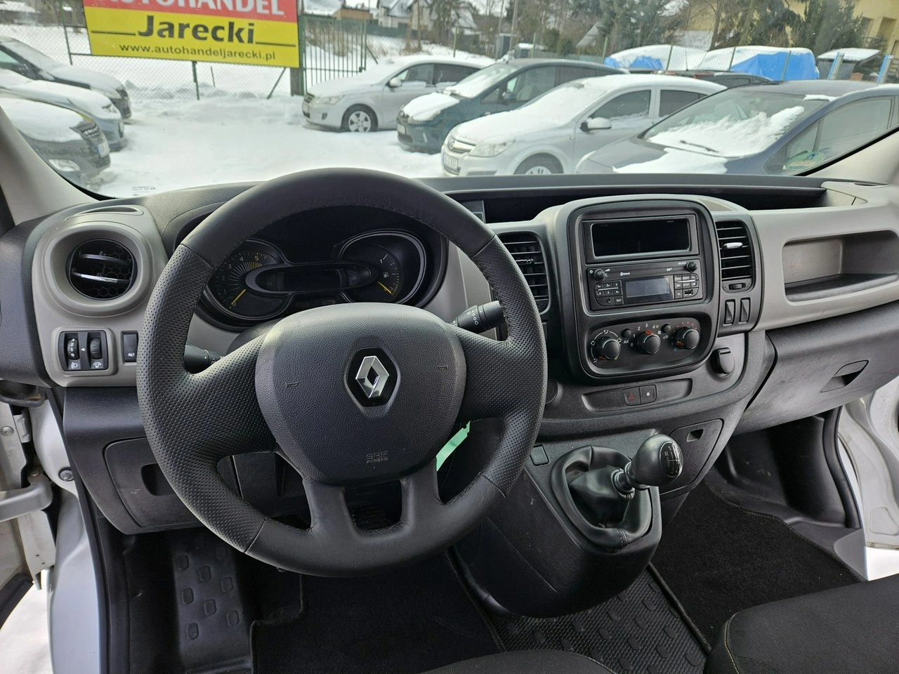 Renault Trafic - Zdjęcie 9