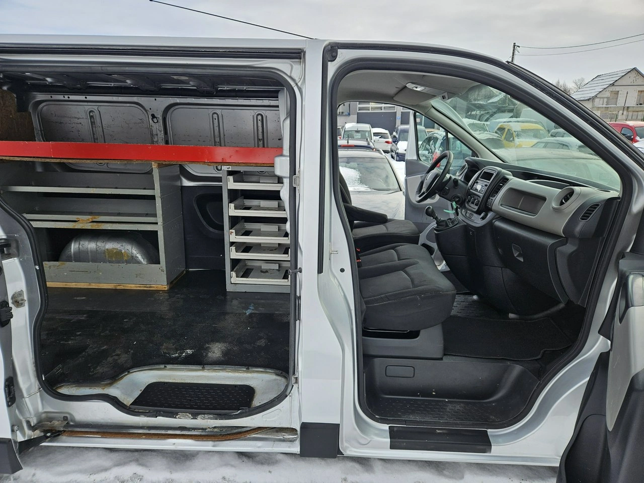 Renault Trafic - Zdjęcie 11