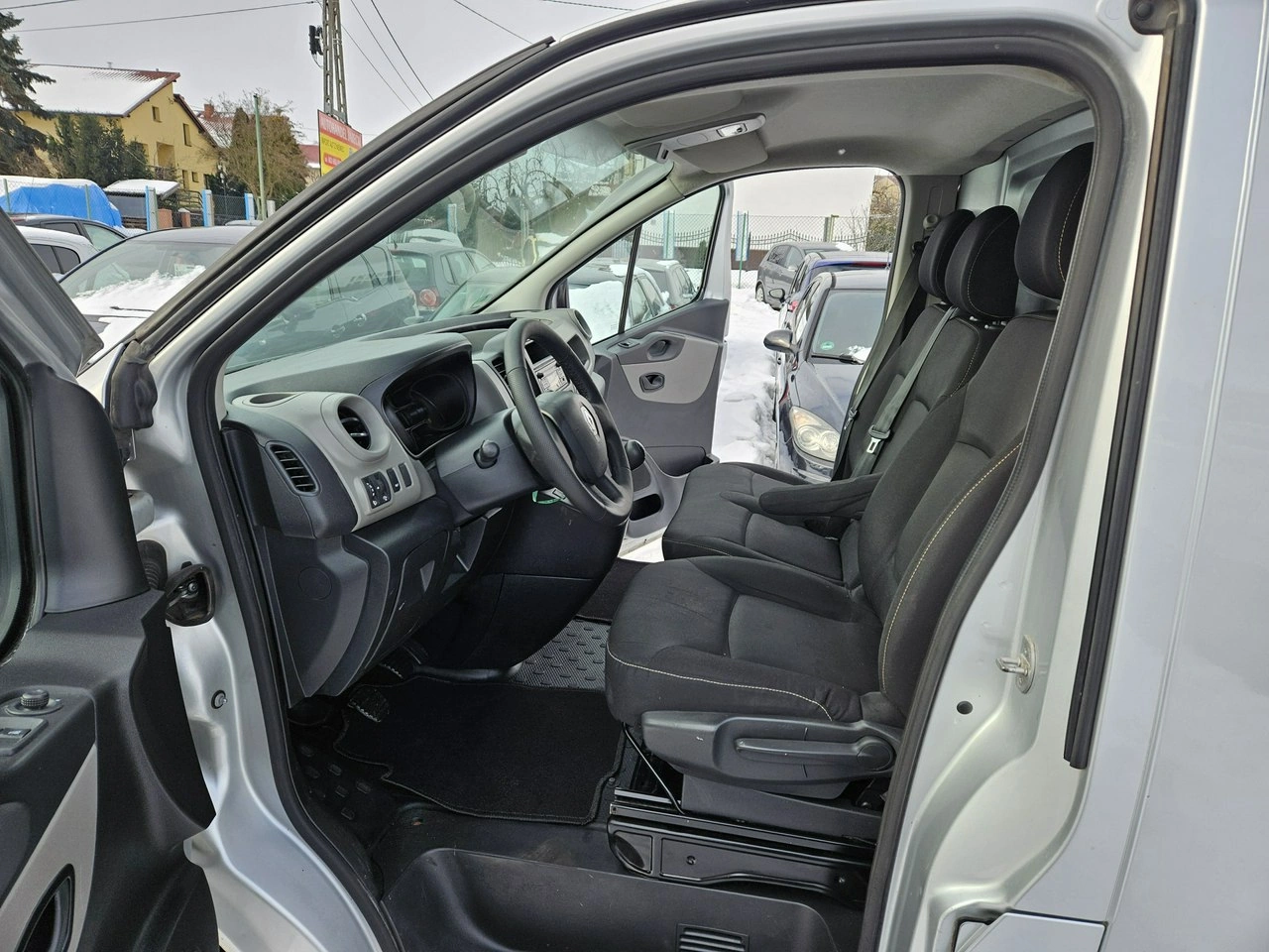 Renault Trafic - Zdjęcie 6