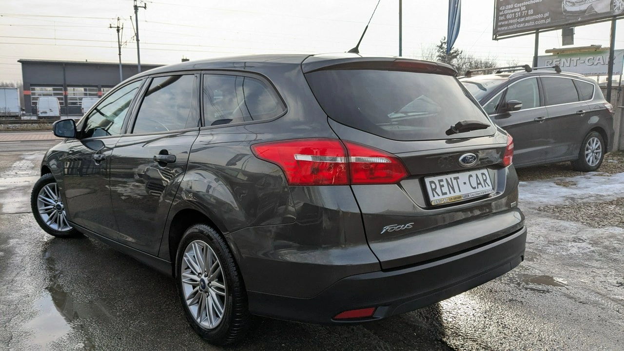 Ford Focus - Zdjęcie 8